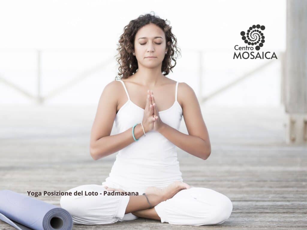 posizione yoga - padmasana, posizione del loto